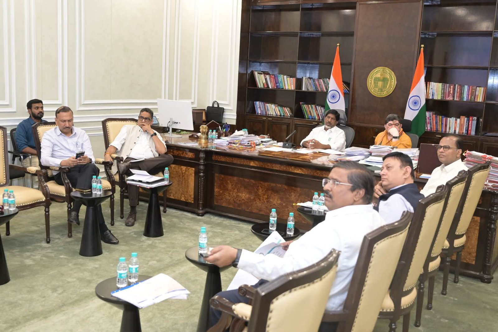 ప్రజాభవన్‌లో ఉన్నతాధికారులతో సమగ్ర సమీక్ష.. నిరంతర బొగ్గు సరఫరాపై దృష్టి