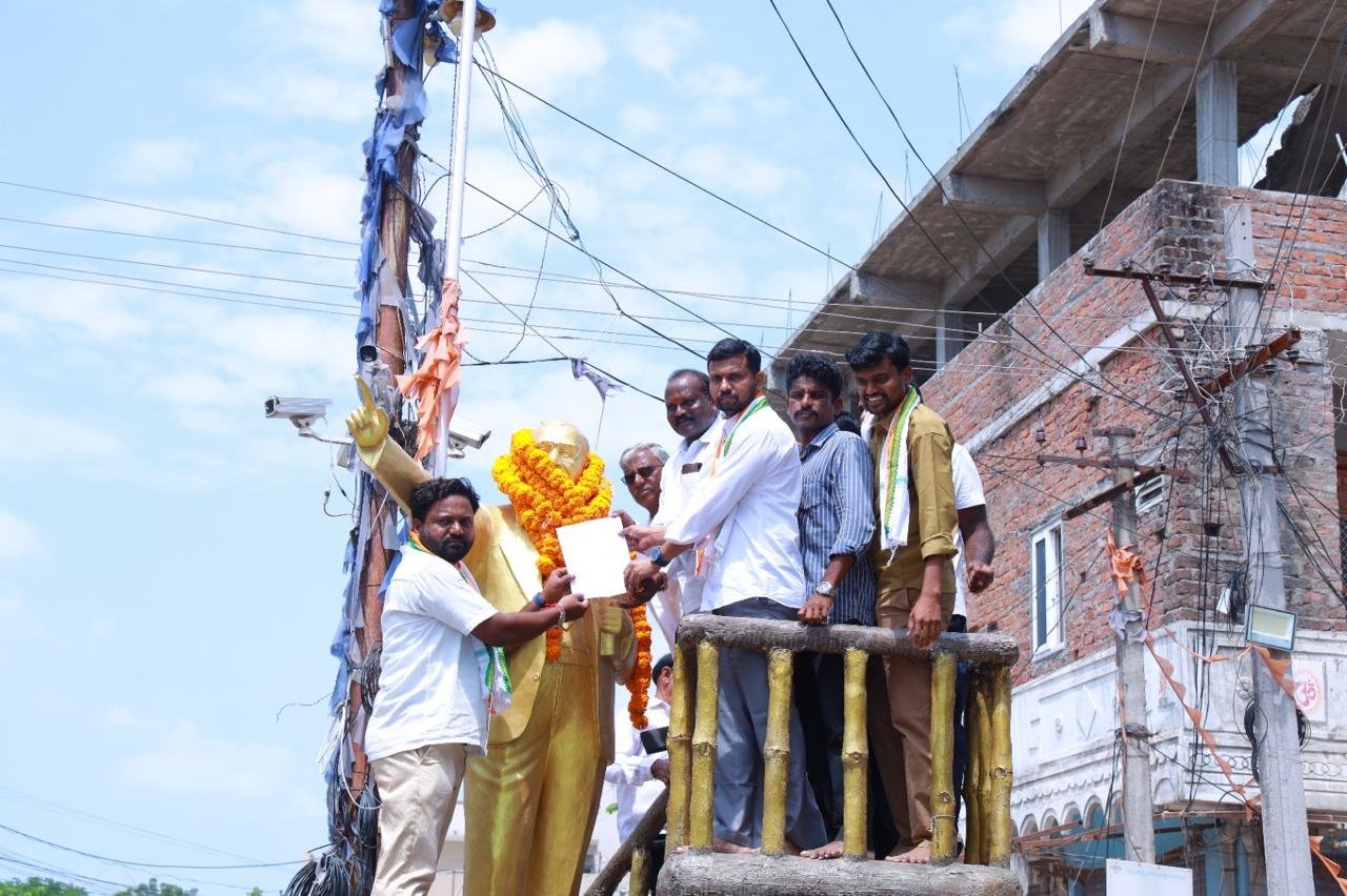 స్పీకర్ గడ్డం ప్రసాద్‌పై తాతా మధు వ్యాఖ్యలను ఖండించిన కాంగ్రెస్ నాయకులు