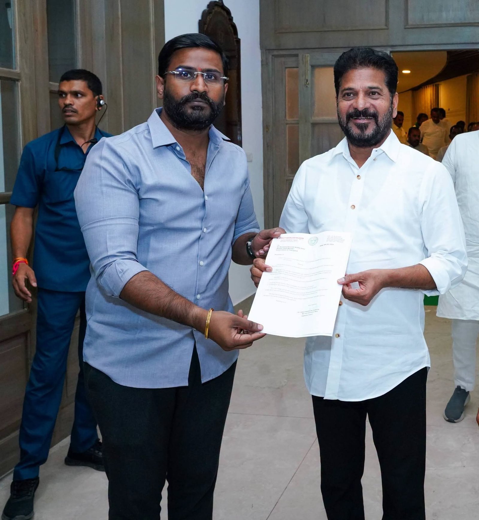 కానిస్టేబుల్, ఎస్సై ఉద్యోగాల అభ్యర్థుల వయోపరిమితి పెంచాలి: ముఖ్యమంత్రి రేవంత్ రెడ్డిని కోరిన ప్రభుత్వ విప్ బల్మూర్ వెంకట్