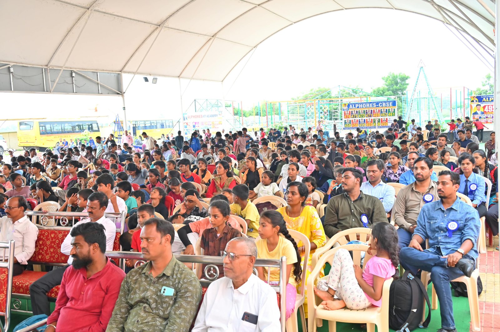 ఖేలో ఇండియాలో పతకాలు సాధించి తెలంగాణను నంబర్ వన్ గా నిలపాలి అల్ఫోర్స్ నరేందర్ రెడ్డి. ముగిసిన రాష్ట్రస్థాయి యోగా పోటీలు, ఓవరాల్ చాంపియన్‌గా కరీంనగర్ - Additional Image