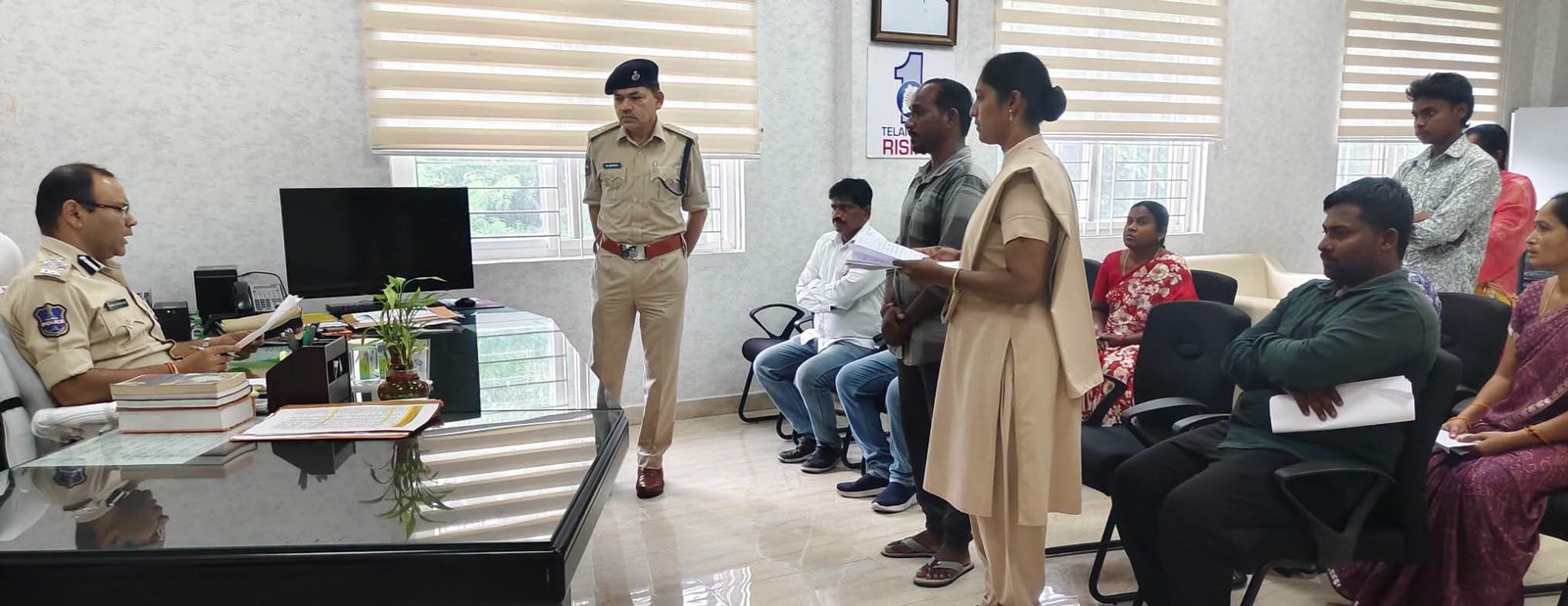 రామగుండం పోలీస్ కమిషనరేట్‌లో ప్రజావాణి – అర్జీల స్వీకరణ