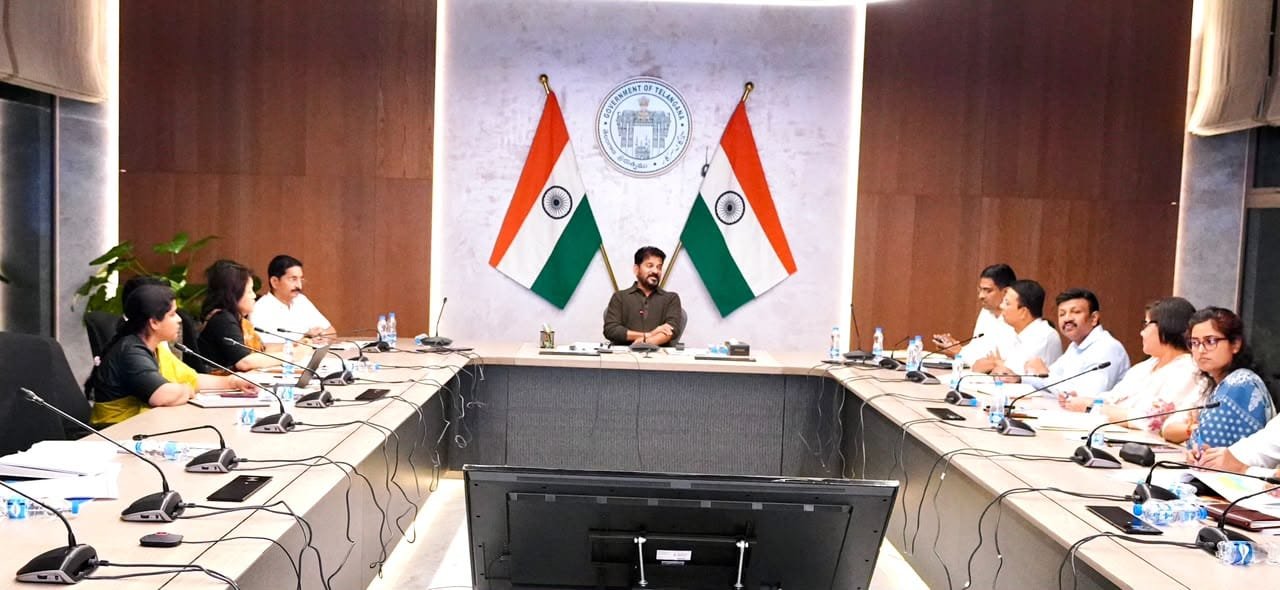 వరంగల్ సూపర్ స్పెషాలిటీ ఆసుపత్రి నిర్మాణంపై సీఎం రేవంత్ రెడ్డి సీరియస్.. 30 రోజుల్లోగా పనులు పూర్తి చేయాలని ఆదేశం