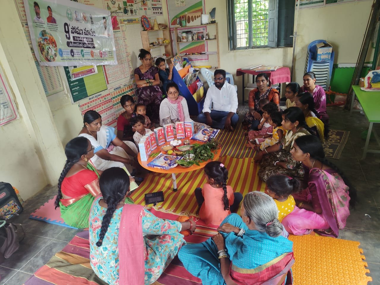 జగ్రావుపల్లి గ్రామ సర్పంచ్ సుద్దాల మధు ఆధ్వర్యంలోఅంగన్వాడీ కేంద్రం సందర్శన