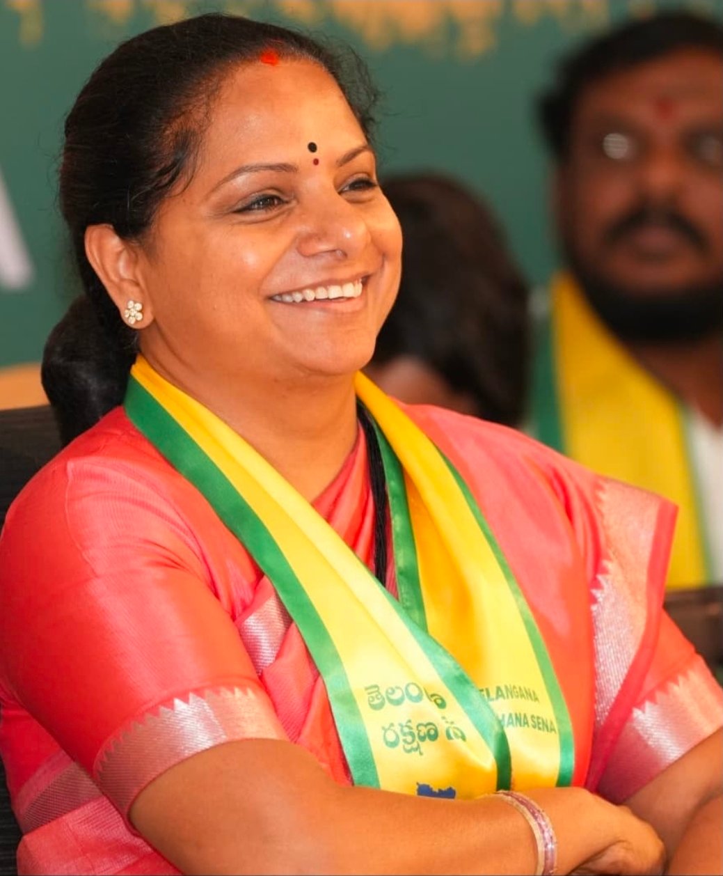  వేములవాడ రాజన్న దర్శనానికి తెలంగాణ రక్షణ సేన అధ్యక్షురాలు కల్వకుంట్ల కవిత.. హాజరుకావాలని జిల్లా అధ్యక్షుడు గుంజపడుగు హరిప్రసాద్ పిలుపు