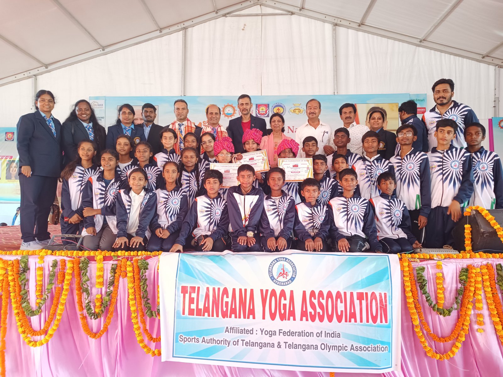 జాతీయస్థాయి యోగా పోటీలలో సత్తా చాటిన తెలంగాణ క్రీడాకారులు 