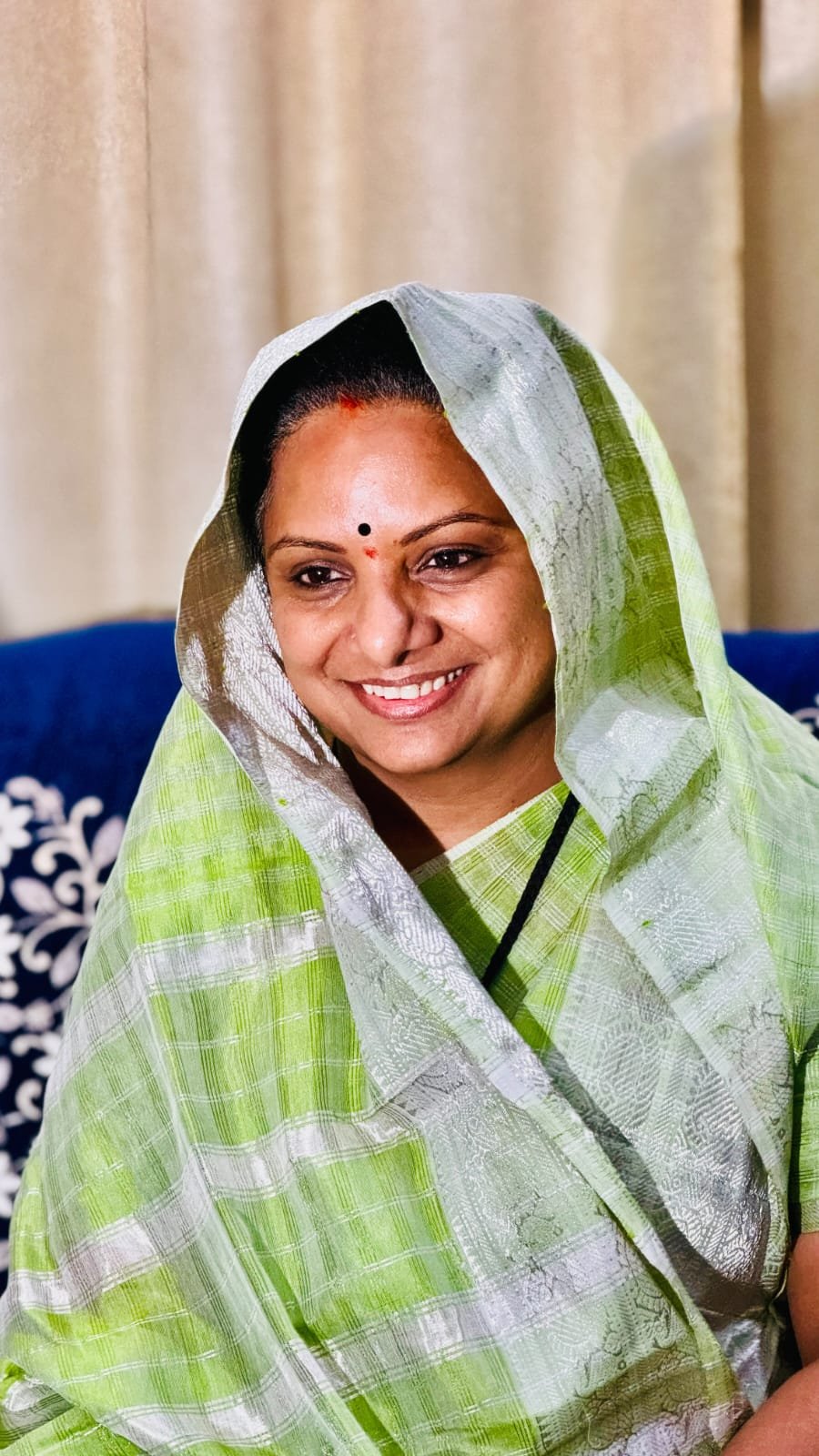 ఫ్యూచర్ జనరేషన్‌కు మన పండుగలు, సంస్కృతిని అందించాల్సిన బాధ్యత మనదే తెలంగాణ రక్షణ సేన అధినేత్రి కల్వకుంట్ల కవిత
